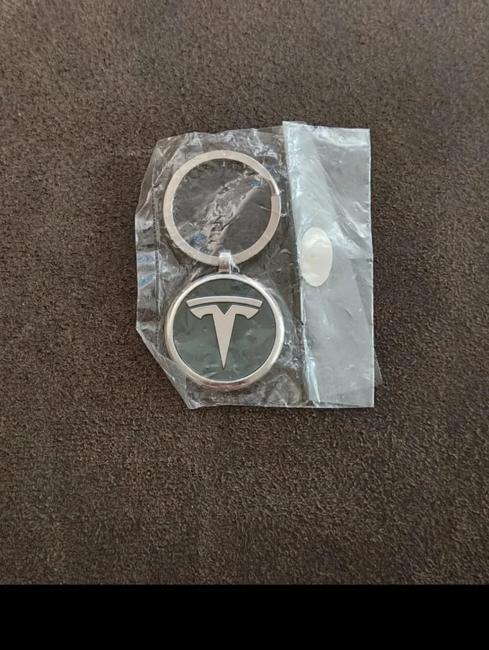Tesla Logo Chrome & Black Background Keychain.